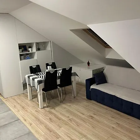 Klimatyzowany Apartament Paris Kielce Exterior photo